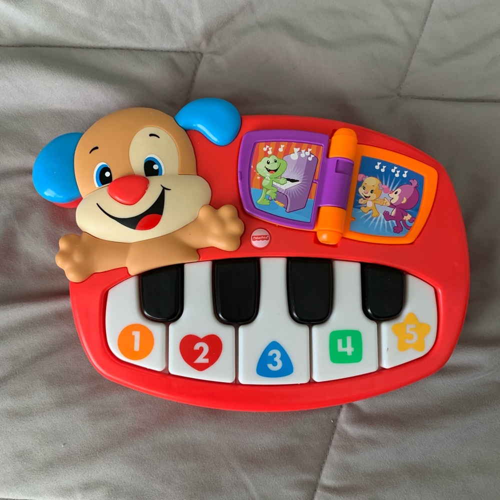 SOLD!!! Fisher Price Laugh and Learn Piano